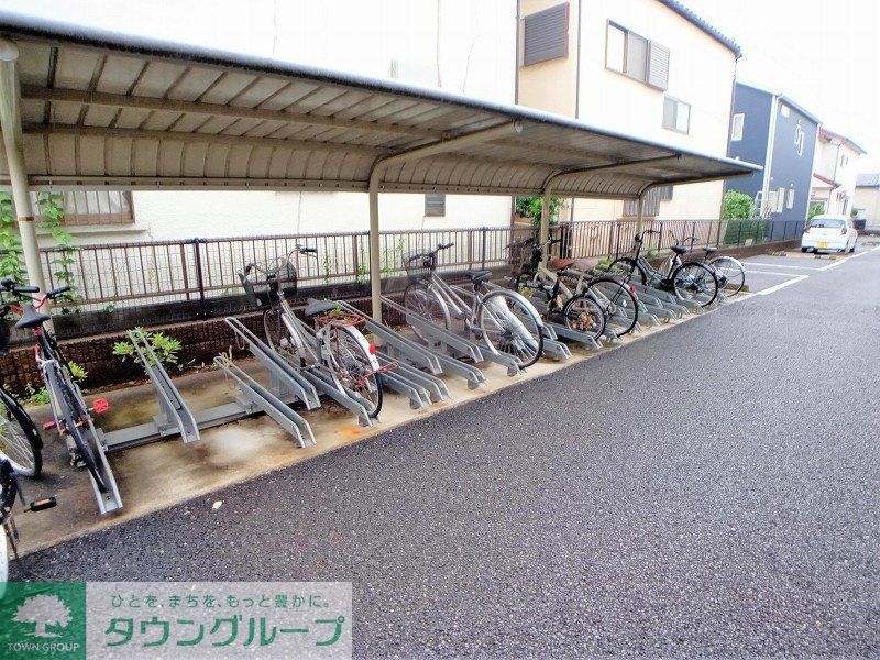 その他共有部分　駐輪場完備