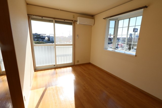 居室・リビング　MODE不動産に賃貸おまかせ♪栃木県全域お探し可能♪初期費用