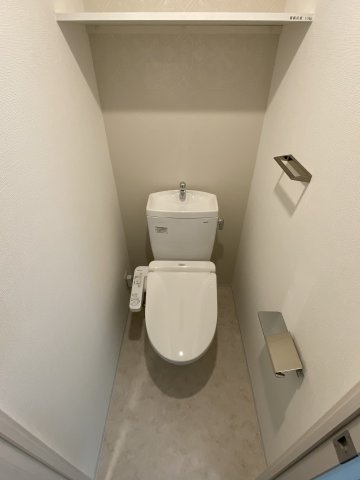 トイレ　モデル写真