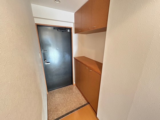 玄関　※別部屋の写真です