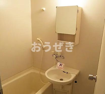 バス・シャワールーム　※同仕様参考写真