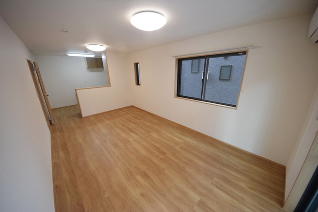 居室・リビング　～同施工会社参考写真～