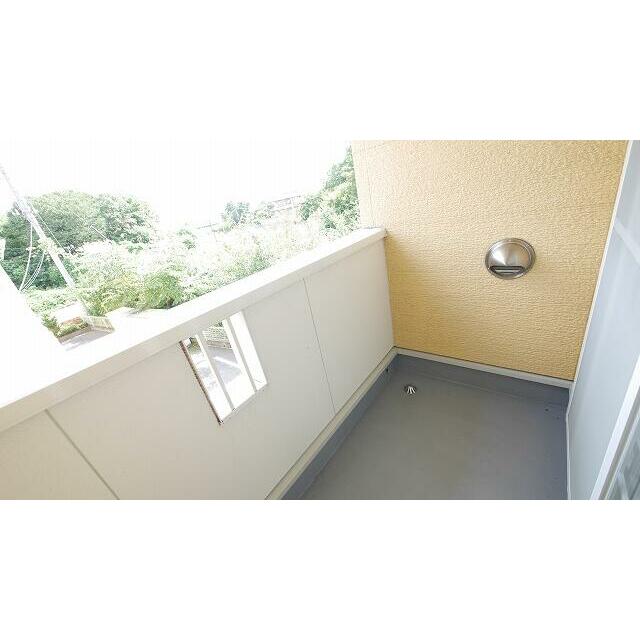 バルコニー　当物件の参考写真です。(同建物の部屋)