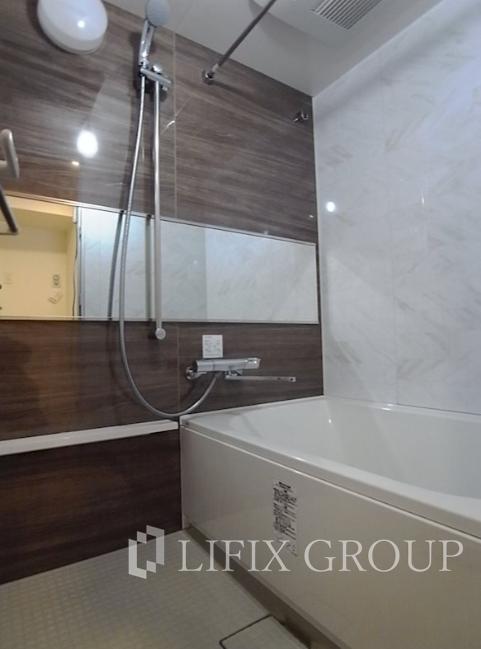 バス・シャワールーム　風呂