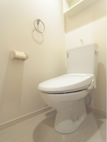 トイレ　※別号室の参考写真です。