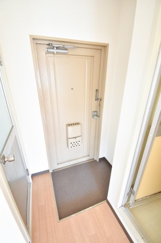 セキュリティ　玄関