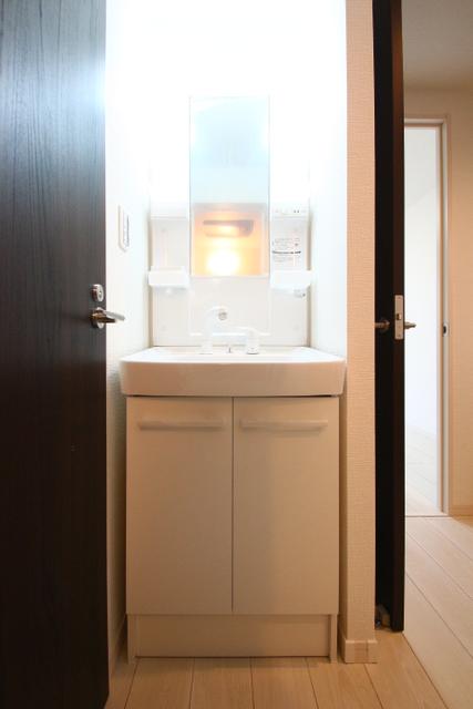 洗面設備　洗面所