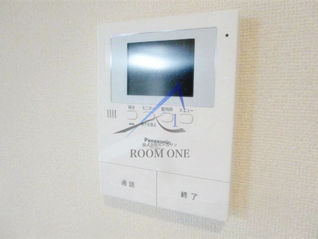 セキュリティ　モニター付きインターホンです。