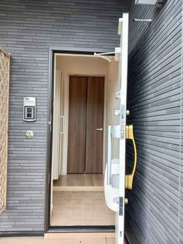 玄関　毎日通る玄関はこちらです