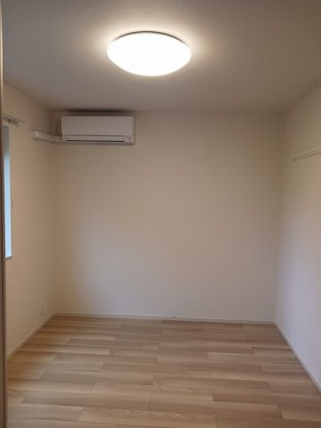 その他部屋・スペース　明るい色調の室内です