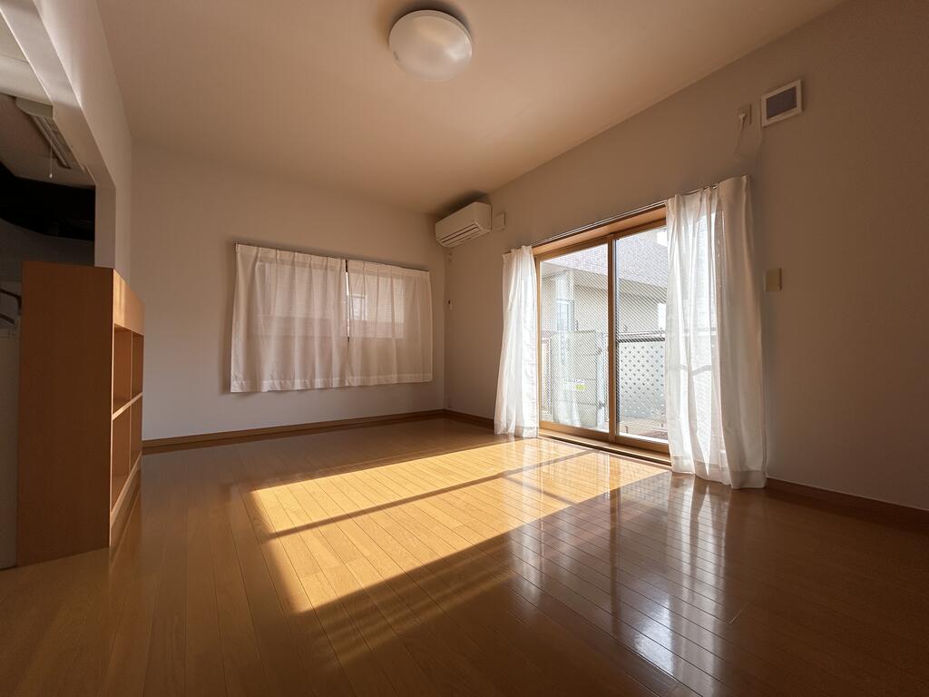 居室・リビング　同間取り別部屋参考画像です