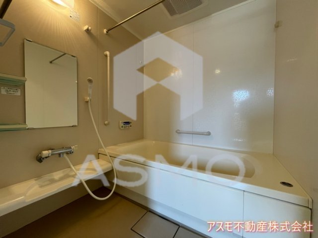 バス・シャワールーム　※同物件　別間取り　参考写真