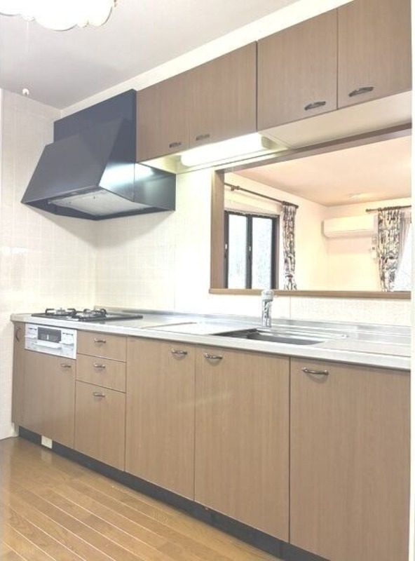 キッチン　図面と現状に相違がある場合には現状を優先