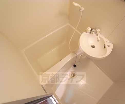 バス・シャワールーム　お風呂です。