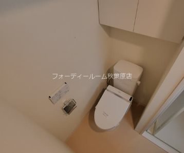 トイレ　別号室参考写真