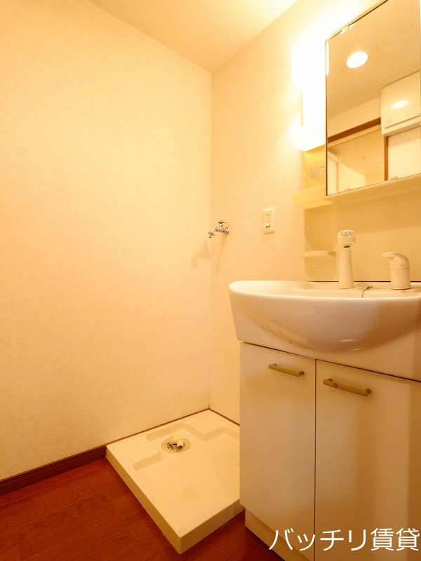 洗面設備　※同型タイプ写真の為、現状優先。初期費用分割可能