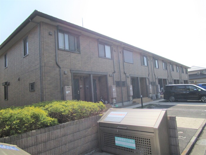 建物外観　お電話でお問合わせ頂けますと、よりスムーズにご対応出来ます♪