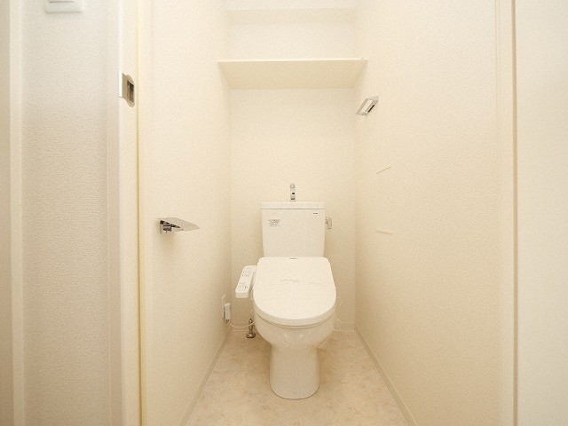 トイレ　シンプルで使いやすいトイレです