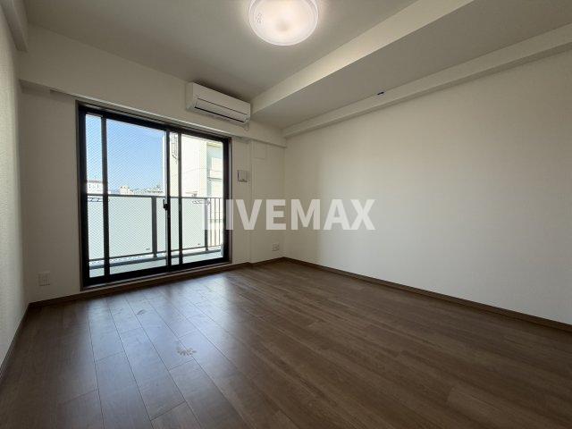 居室・リビング　※別部屋のお写真になります