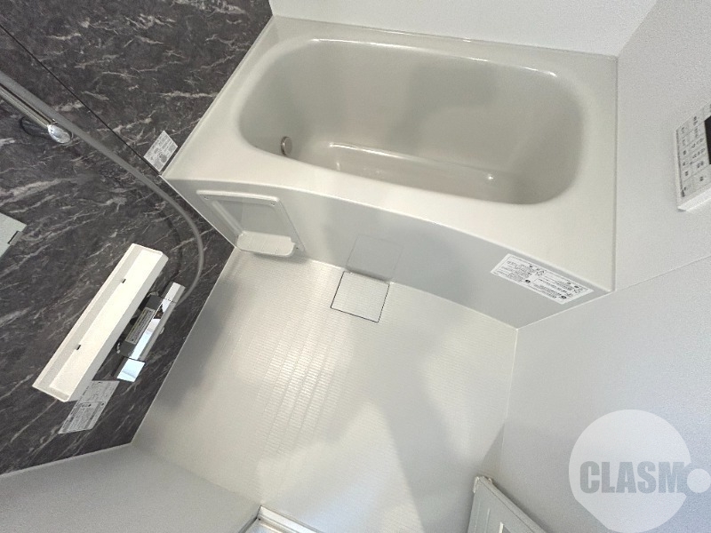 バス・シャワールーム　浴室乾燥機＆追い焚き機能付きバス♪