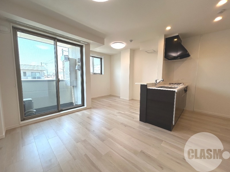 居室・リビング　明るいお部屋です♪