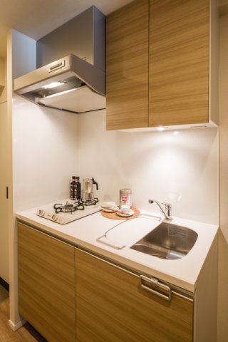 キッチン　コンパクトなキッチンで掃除もラクラク