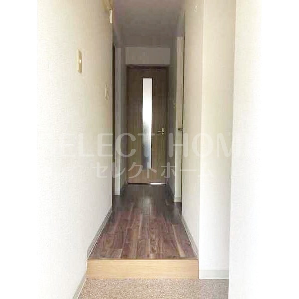 玄関　明るい玄関です