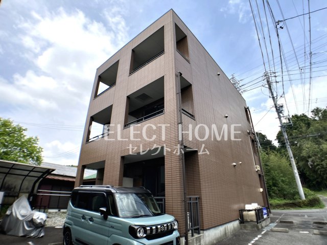 建物外観　落ち着いた雰囲気の外観です