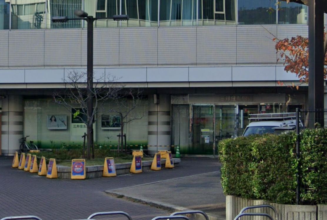 銀行　三井住友銀行住吉支店（銀行）まで887m