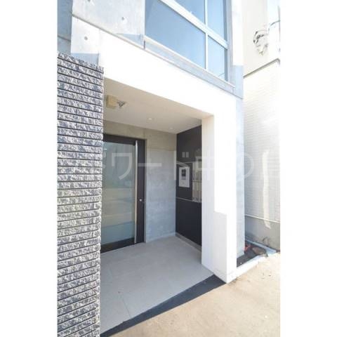 エントランス　詳細は、ウィンドワード中の島店までご相談下さい。