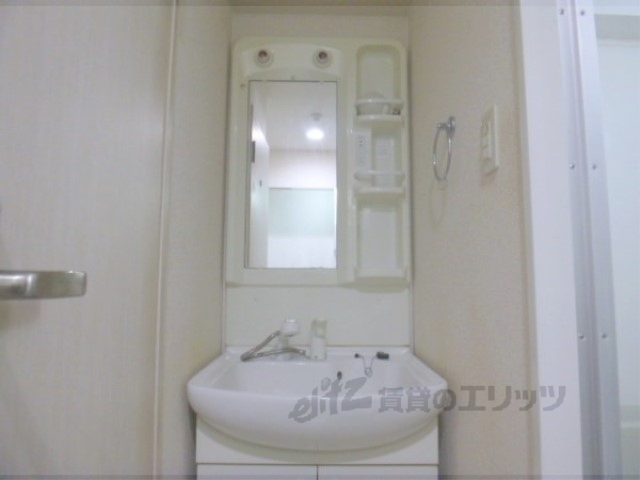 洗面設備　独立洗面台