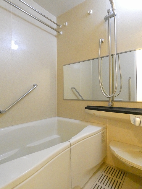 バス・シャワールーム　バス※別部屋参考写真