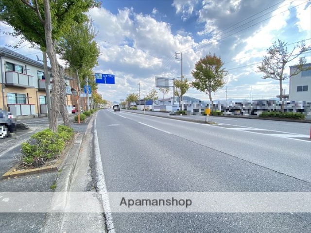 その他　前面道路（その他）まで0m