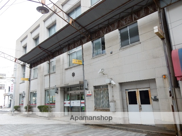 銀行　中国銀行玉支店（銀行）まで396m