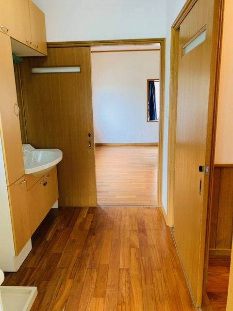 洗面設備　洗面所です