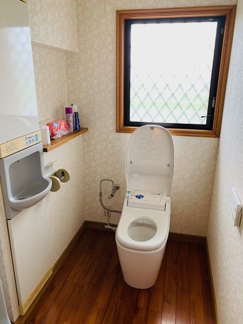 トイレ　清潔感のあるトイレです