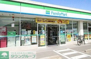 コンビニ　ファミリーマート名南上浜町店（コンビニ）まで120m