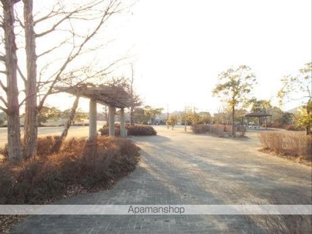 公園　樫の木公園（公園）まで300m
