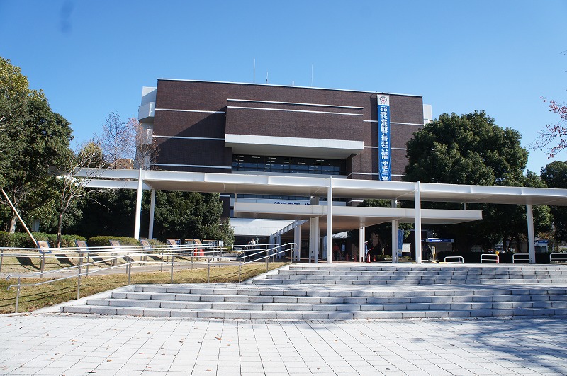 役所　大和市役所（役所）まで422m