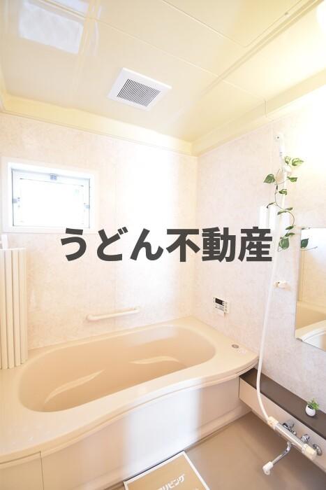 バス・シャワールーム　うどん県のお部屋探しはうどん不動産へ うどんちゃんとLINE