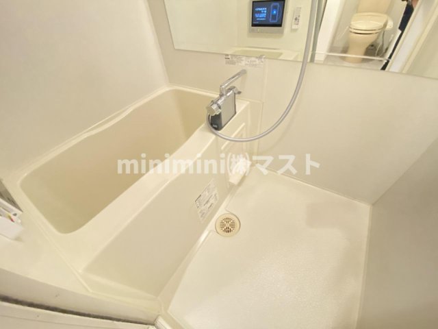 バス・シャワールーム　別部屋参考写真
