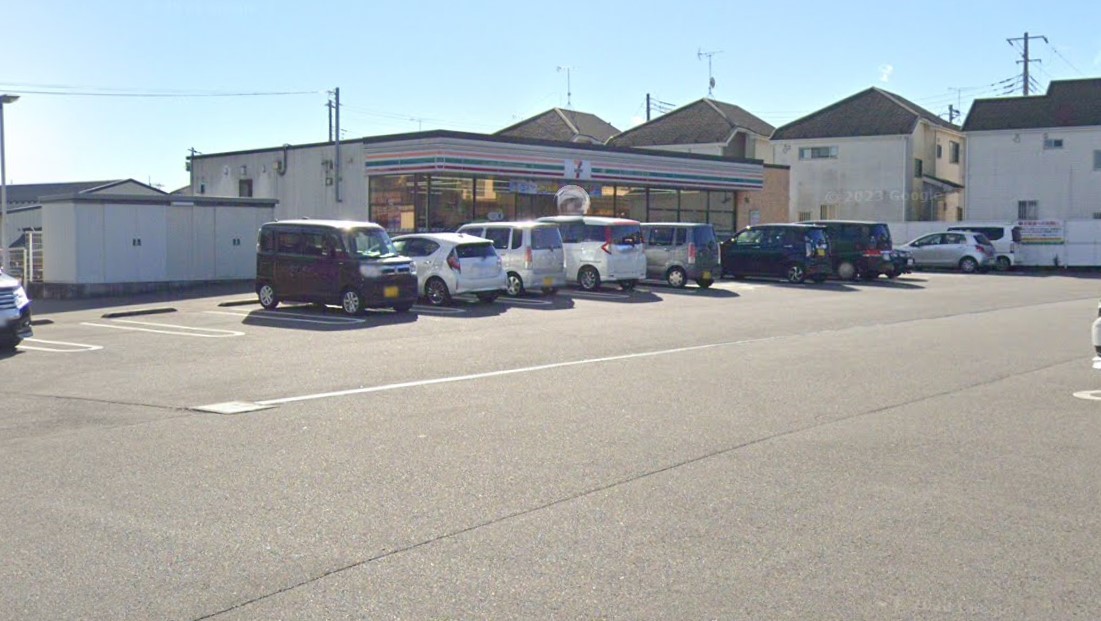 コンビニ　セブンイレブン千葉山王町店（コンビニ）まで472m