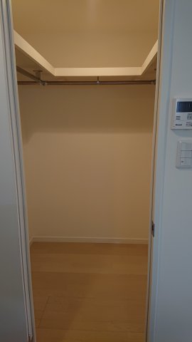 収納　※別部屋の参考写真です。