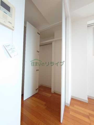 収納　プラウドフラット三軒茶屋
