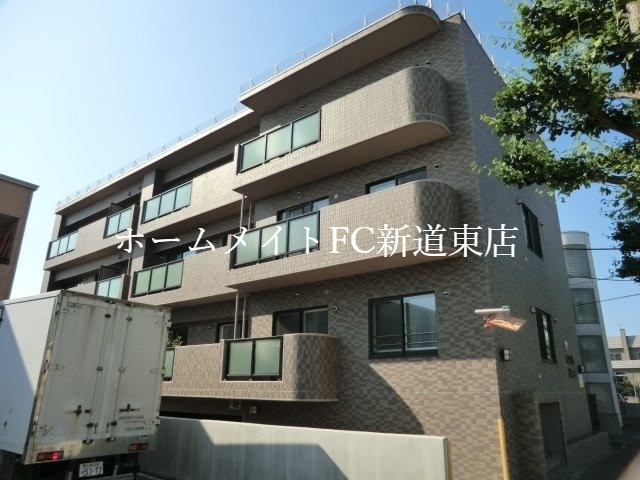 建物外観　外観写真