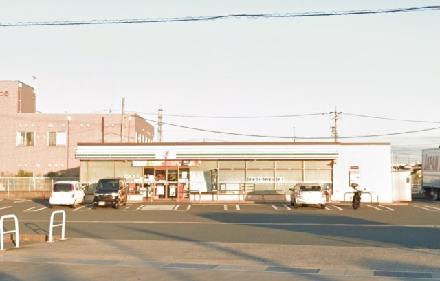 コンビニ　セブンイレブン　浜松長鶴町店（コンビニ）まで300m