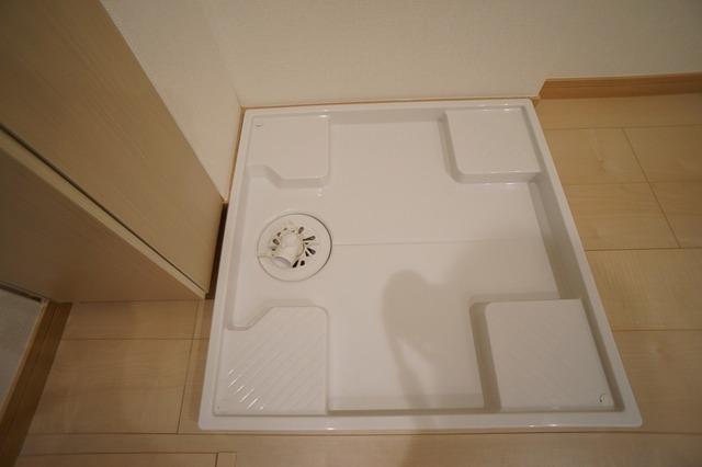 その他設備　室内洗濯機置場、前回募集時の写真です