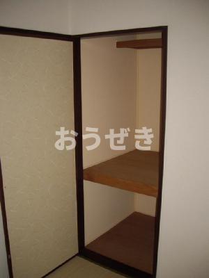 収納　?