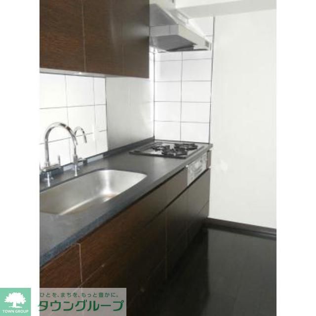 キッチン　※写真は同タイプ住戸です。