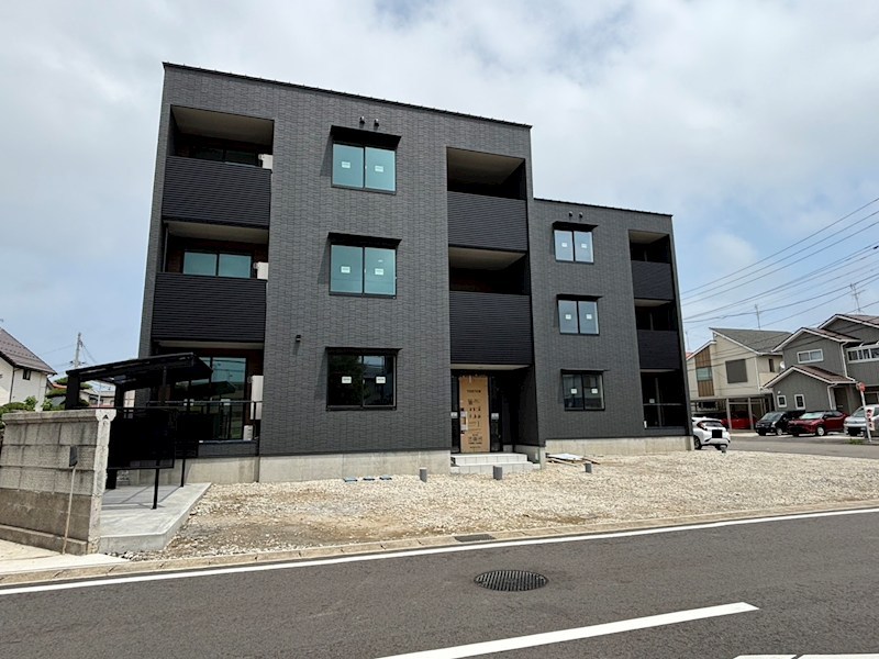 エントランス　建築中（2026.8.2現在）